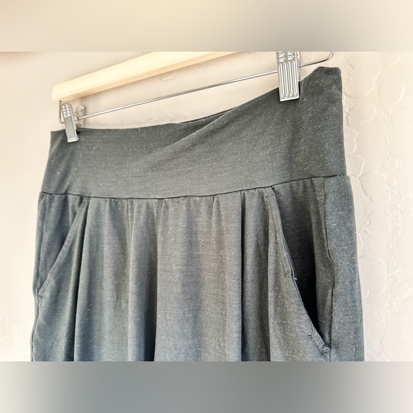 Vuori Lux Harem Pants Black Women’s - Size Medium - Picture 6 of 14